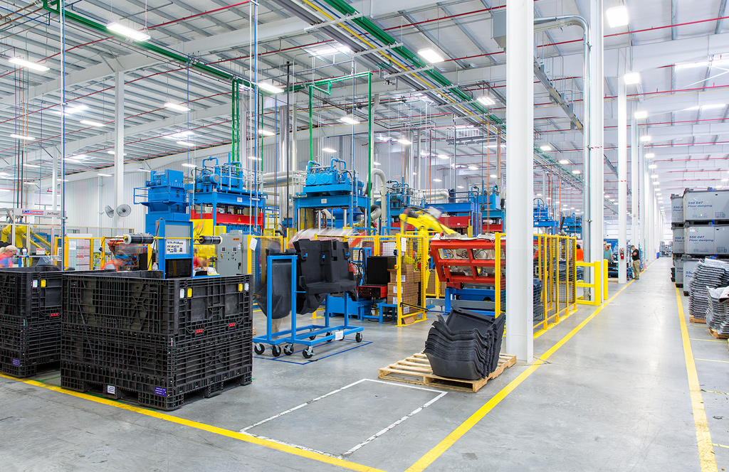 Reprogramación de Servomotores - Pelzer Group